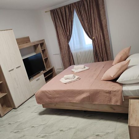 Garsoniera G3 Διαμέρισμα Κραϊόβα Εξωτερικό φωτογραφία